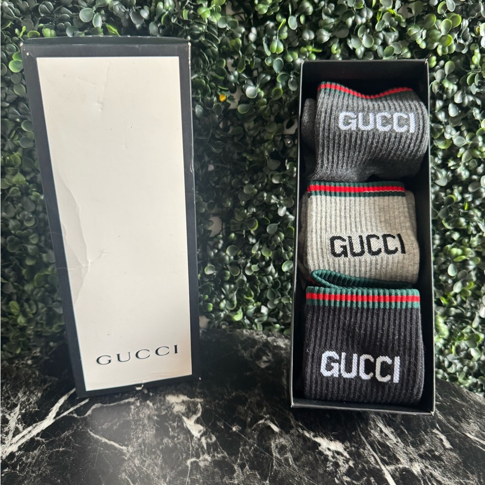 GG Men's Black and Gray Casual Socks Trio